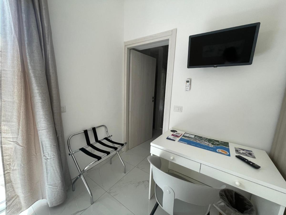 B&B Il Suono Della Campagna Terracina Eksteriør bilde